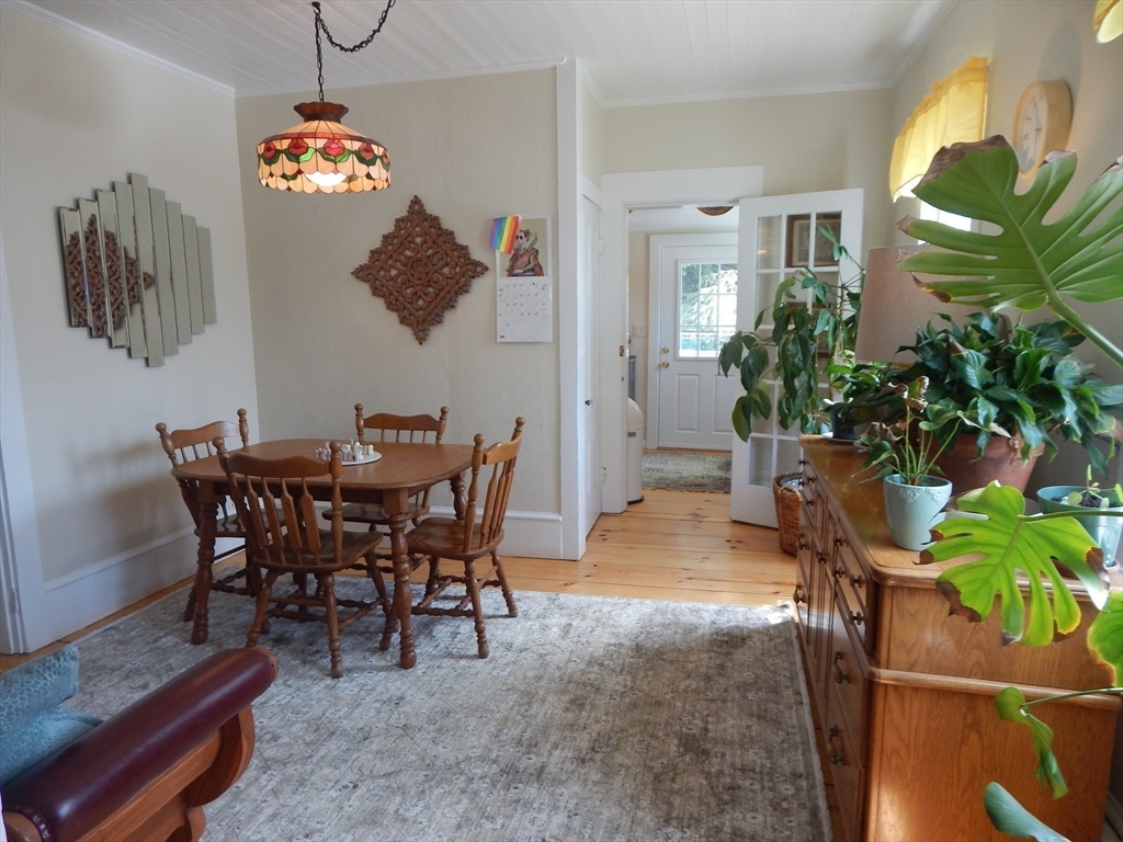 2 bed, 2 bath apartment for rent at 199 Granite St, Rockport — photo 5 of 15