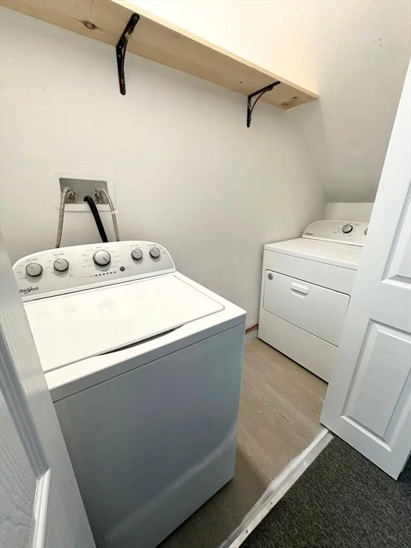 3 bed, 1 bath apartment for rent at 199 High St Unit 1, Athol — photo 15 of 26