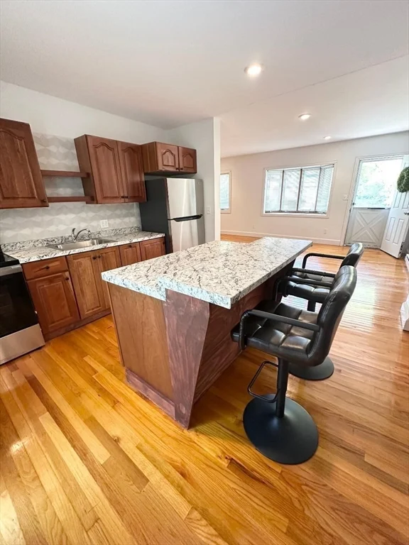 3 bed, 1 bath apartment for rent at 199 High St Unit 1, Athol — photo 8 of 26