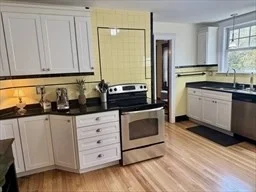 2 bed, 1 bath apartment for rent at 199 Hillside Ave Unit 1, Needham Heights — photo 15 of 23