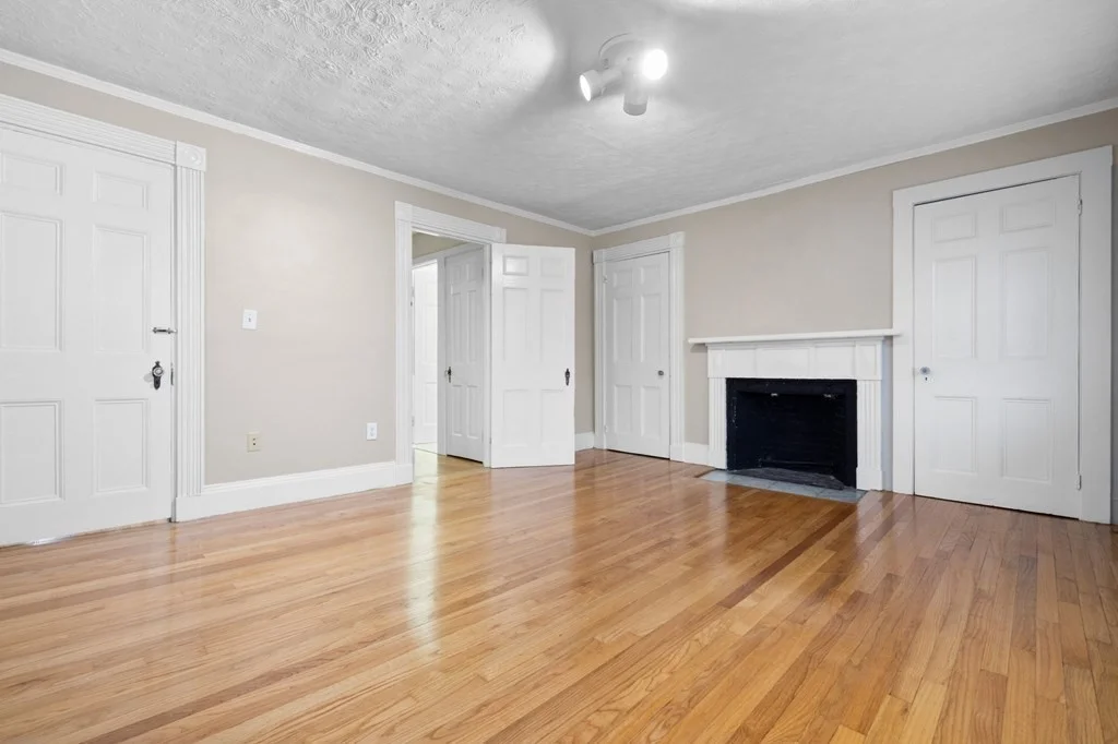 3 bed, 2 bath apartment for rent at 199 Lynn St Unit 2, South Peabody — photo 9 of 15