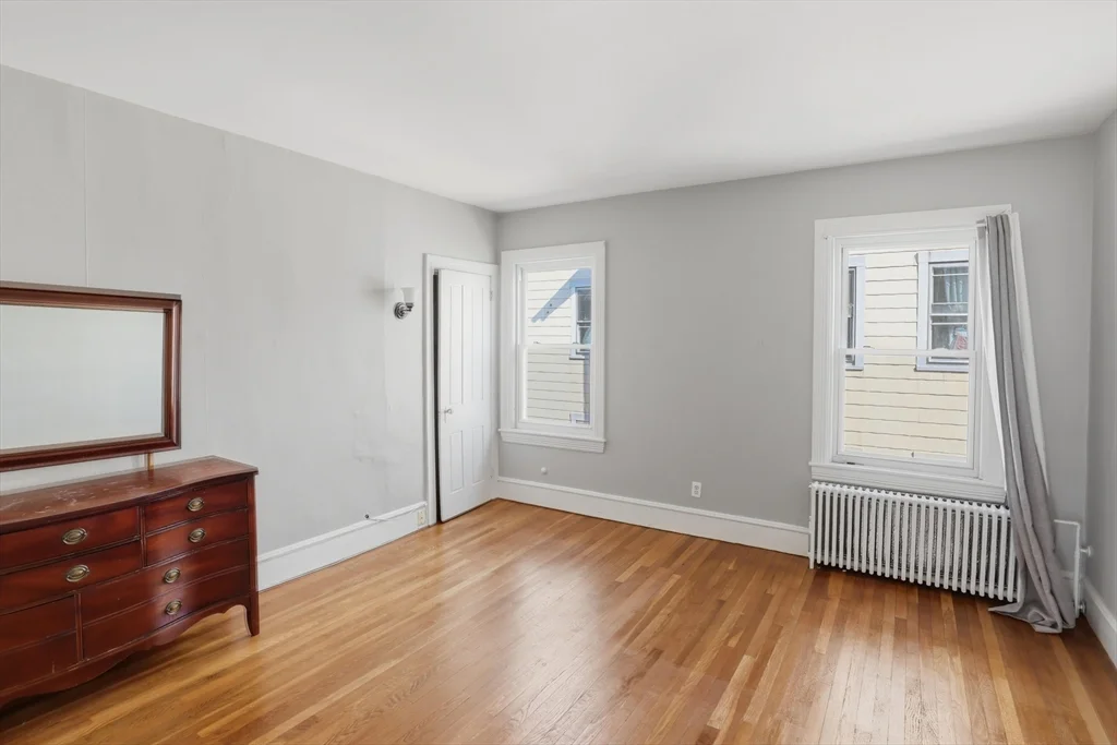 2 bed, 1 bath apartment for rent at 199 Purchase St Unit 2, Fall River — photo 7 of 8