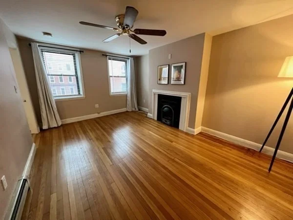 2 bed, 1 bath apartment for rent at 199 Salem St Unit 3, North End — photo 2 of 9