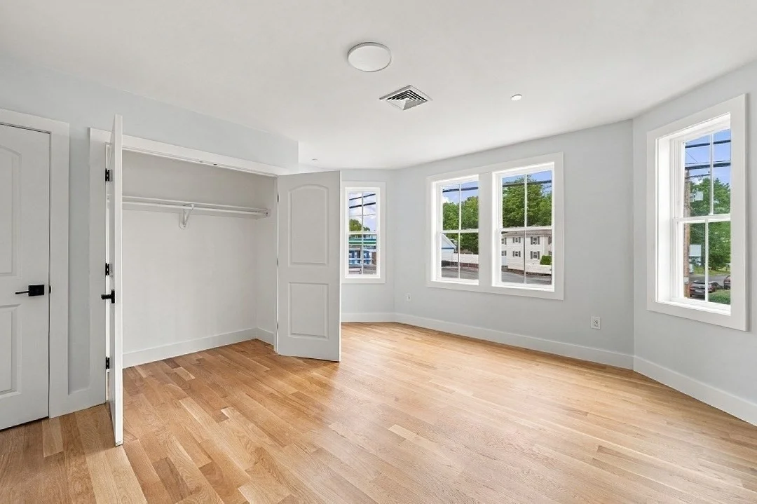 1 bed, 1 bath apartment for rent at 199 South Ave Unit 4, Whitman — photo 5 of 22