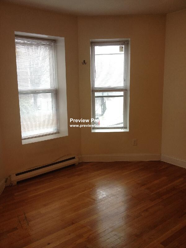 1 bed, 1 bath apartment for rent at 199 Strathmore Unit 2P, Brighton — photo 6 of 14