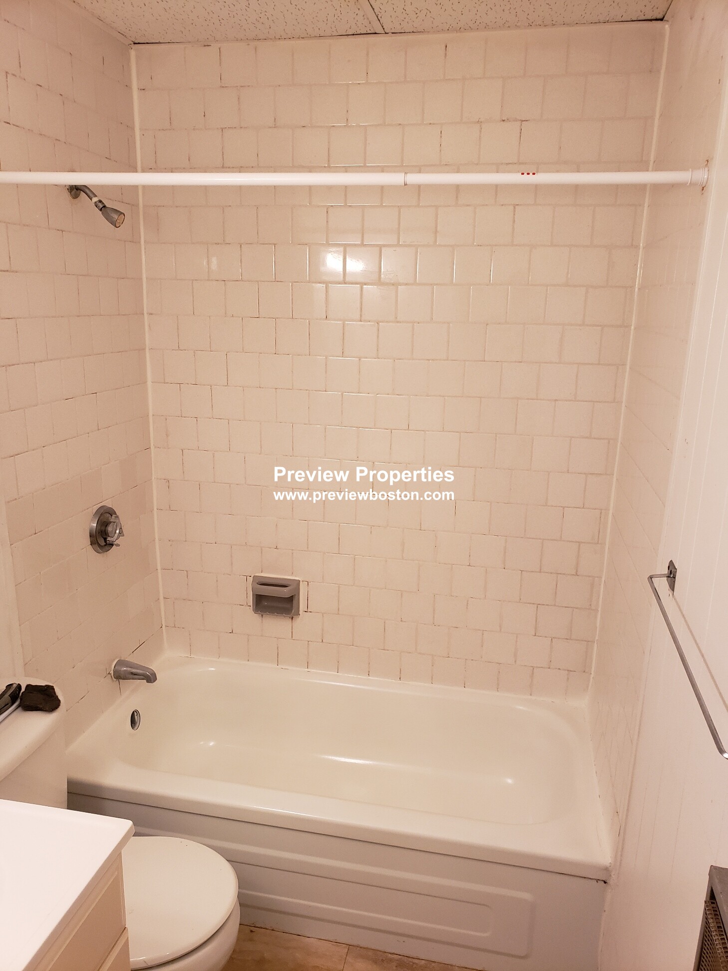 1 bed, 1 bath apartment for rent at 199 Strathmore Unit 2P, Brighton — photo 13 of 14