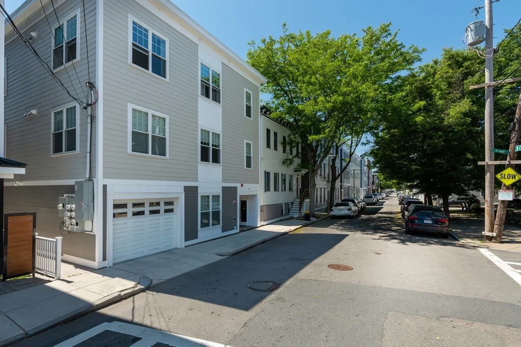 2 bed, 2 bath apartment for rent at 199 W 8th Unit 6, South Boston — photo 27 of 28