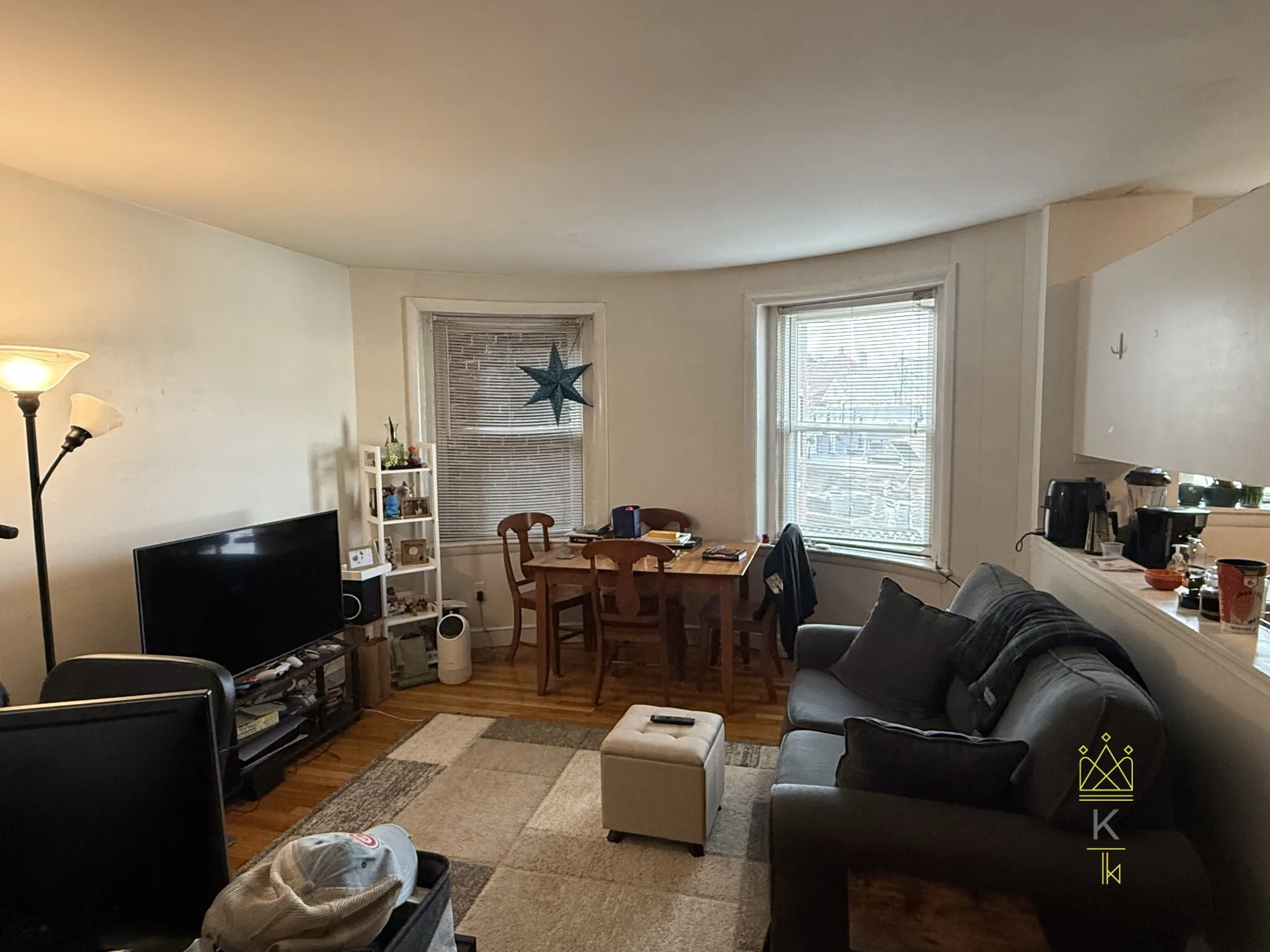 1 bed, 1 bath apartment for rent at 199 Winthrop Rd Unit 02, Aspinwall Hill — photo 2 of 10