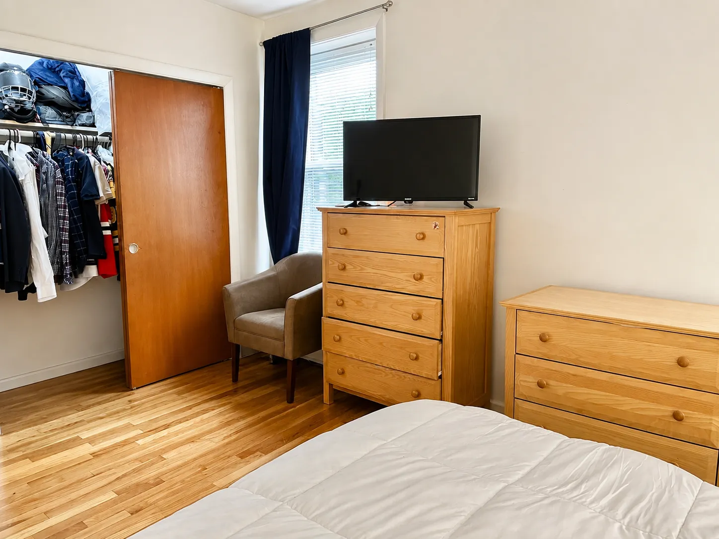 1 bed, 1 bath apartment for rent at 199 Winthrop Rd Unit 2, Aspinwall Hill — photo 3 of 14