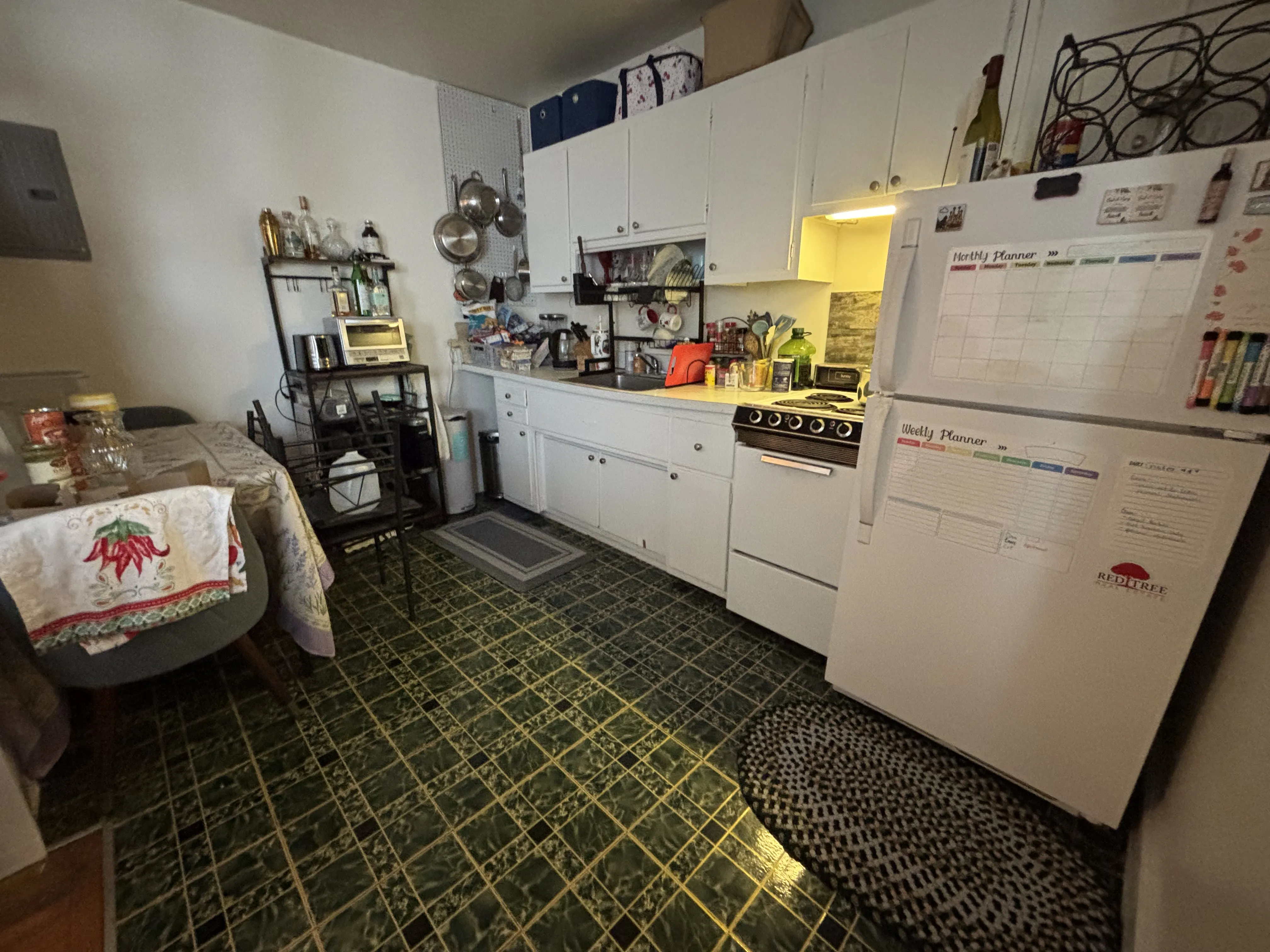 1 bed, 1 bath apartment for rent at 199 Winthrop Rd Unit 3, Aspinwall Hill — photo 3 of 8