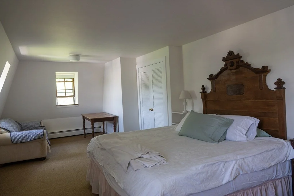 6 bed, 3 bath apartment for rent at 1991-B Main Rd Unit VAC RENTAL, Westport Point — photo 13 of 17