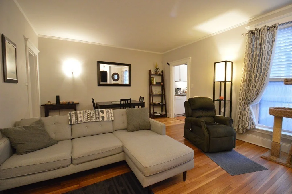 2 bed, 1 bath apartment for rent at 1992 Commonwealth Ave Unit 2, Brighton — photo 2 of 18