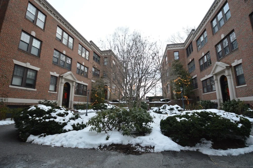 2 bed, 1 bath apartment for rent at 1992 Commonwealth Ave Unit 2, Brighton — photo 17 of 18