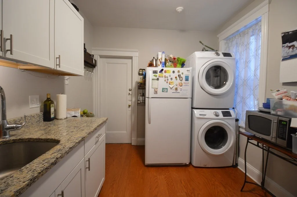 2 bed, 1 bath apartment for rent at 1992 Commonwealth Ave Unit 2, Brighton — photo 8 of 18