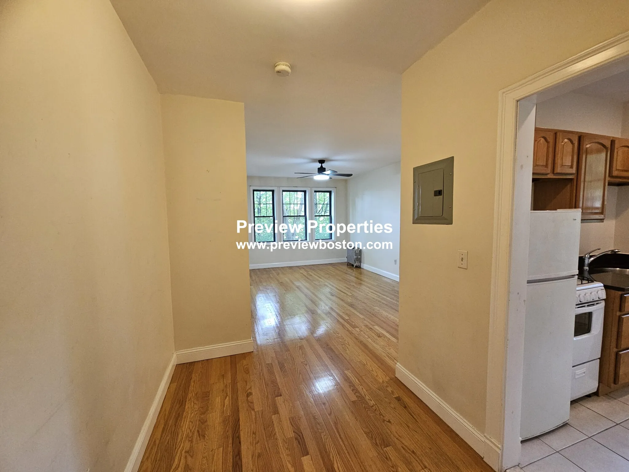 1 bed, 1 bath apartment for rent at 1999 Commonwealth Ave Unit 11, Brighton — photo 31 of 36