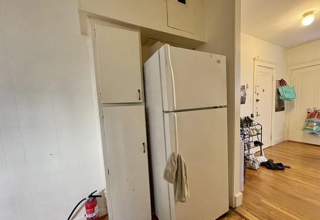 1 bed, 1 bath apartment for rent at 1999 Commonwealth Ave Unit 21, Brighton — photo 10 of 21
