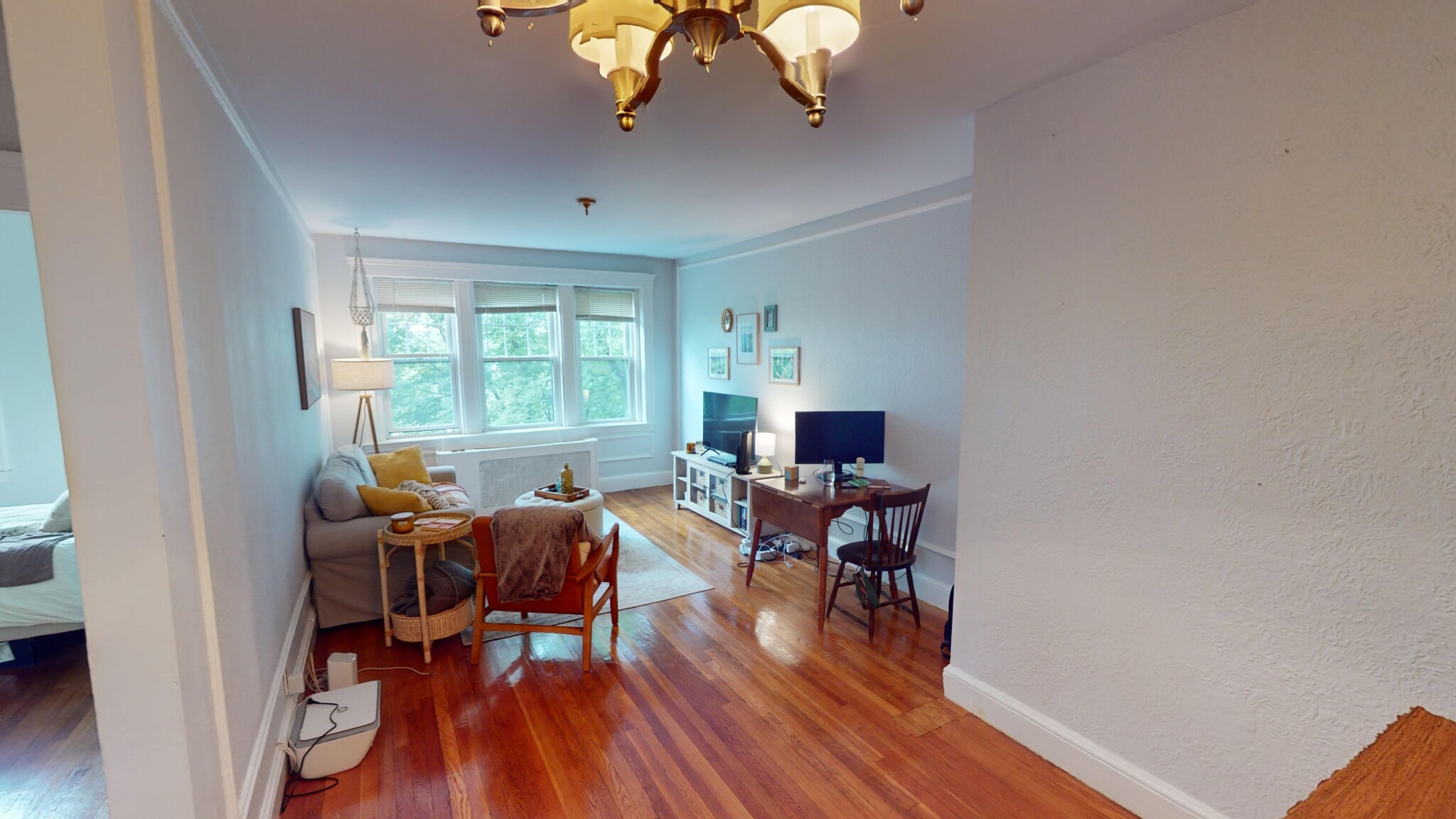 1 bed, 1 bath apartment for rent at 1999 Commonwealth Ave Unit 22, Brighton — photo 2 of 17