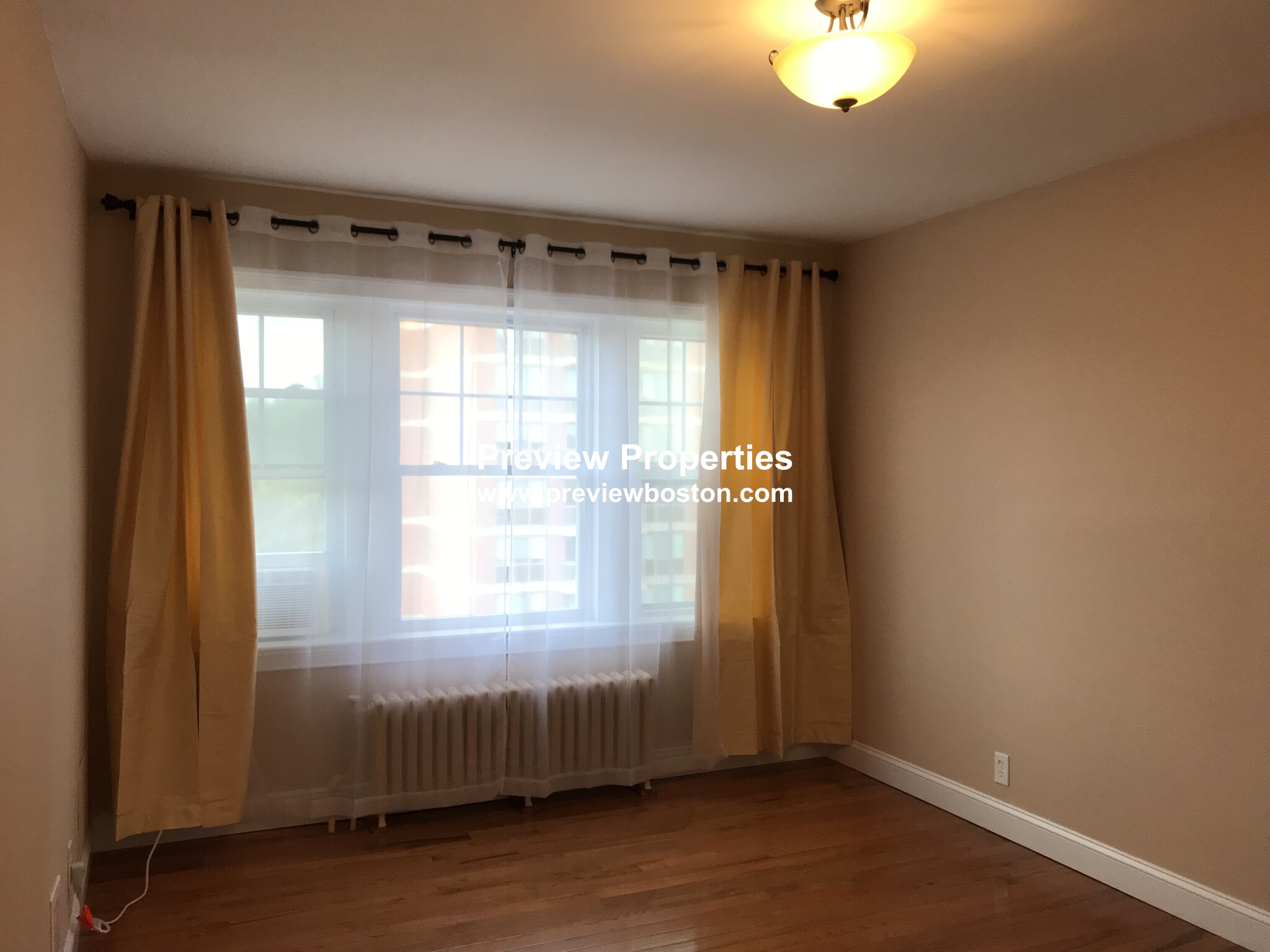 3 bed, 1 bath apartment for rent at 1999 Commonwealth Ave Unit 31P, Brighton — photo 9 of 11
