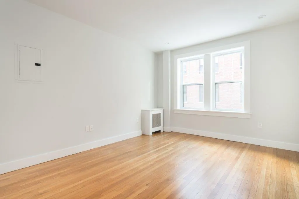 1 bed, 1 bath apartment for rent at 19A Forest St Unit 22, Baldwin — photo 5 of 12
