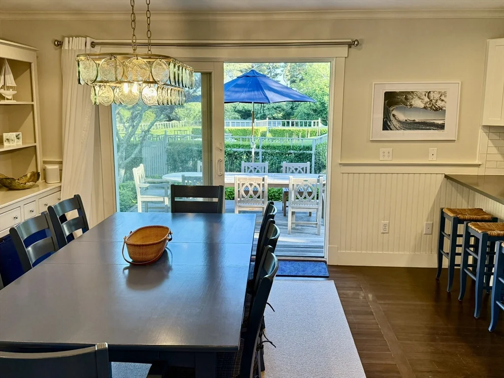 5 bed, 4+ bath apartment for rent at 1A Pochick Ave, Nantucket — photo 17 of 41