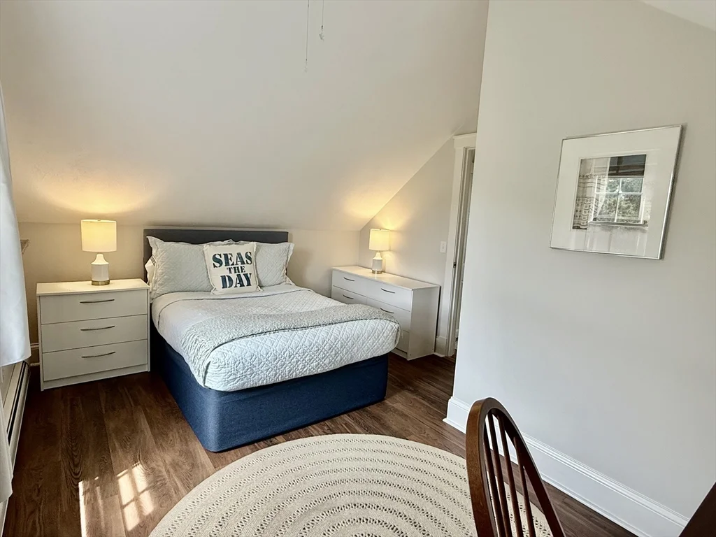 5 bed, 4+ bath apartment for rent at 1A Pochick Ave, Nantucket — photo 35 of 41