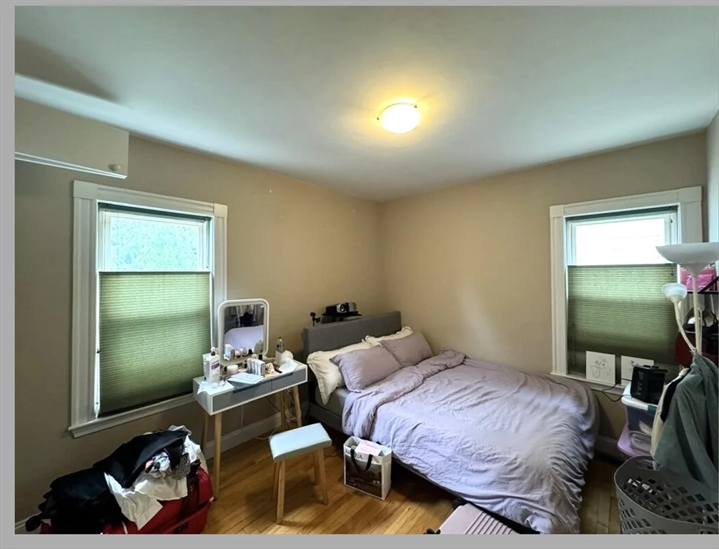 2 bed, 1 bath apartment for rent at 4 Hardwick St Unit 1, Wellington-Harrington — photo 8 of 18