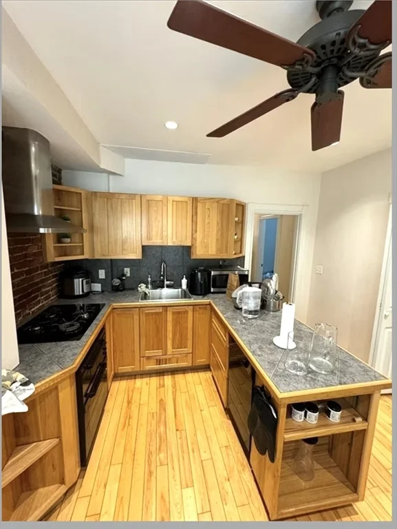 2 bed, 1 bath apartment for rent at 4 Hardwick St Unit 1, Wellington-Harrington — photo 15 of 18