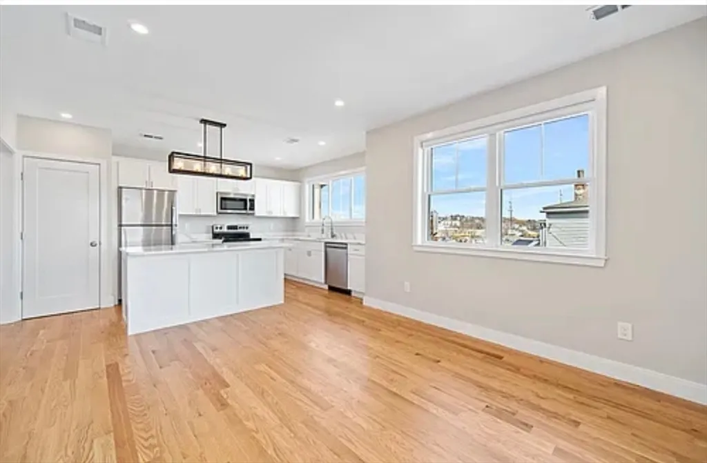3 bed, 2 bath apartment for rent at 2-4 Hecla Unit 1, Dorchester