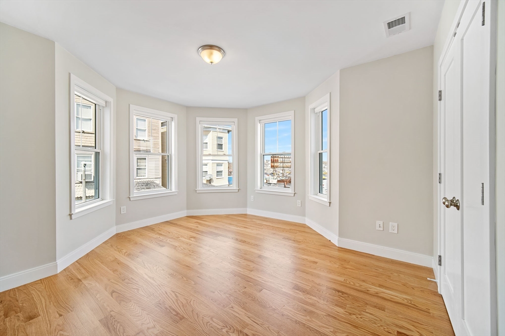 3 bed, 2 bath apartment for rent at 2-4 Hecla Unit 3, Dorchester — photo 15 of 36