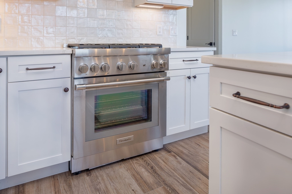 2 bed, 2 bath apartment for rent at 6 Market St Unit 2, Newburyport — photo 8 of 19