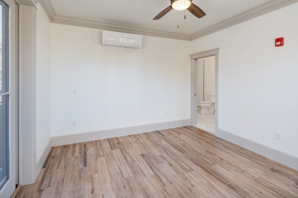 2 bed, 2 bath apartment for rent at 6 Market St Unit 2, Newburyport — photo 13 of 19