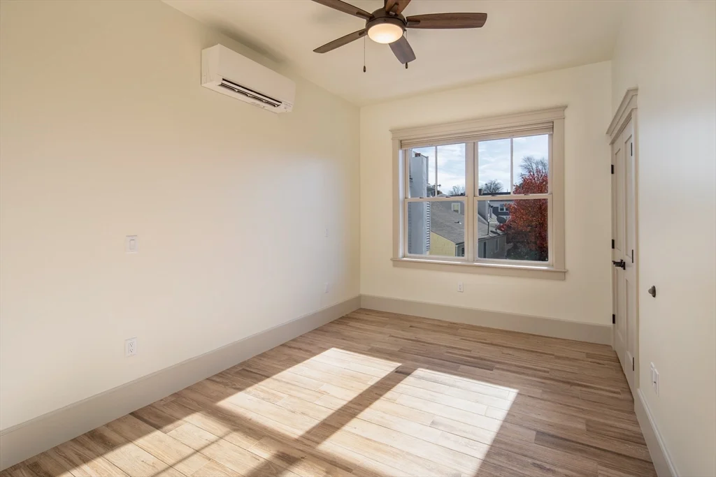 2 bed, 2 bath apartment for rent at 6 Market St Unit 202, Newburyport — photo 15 of 18