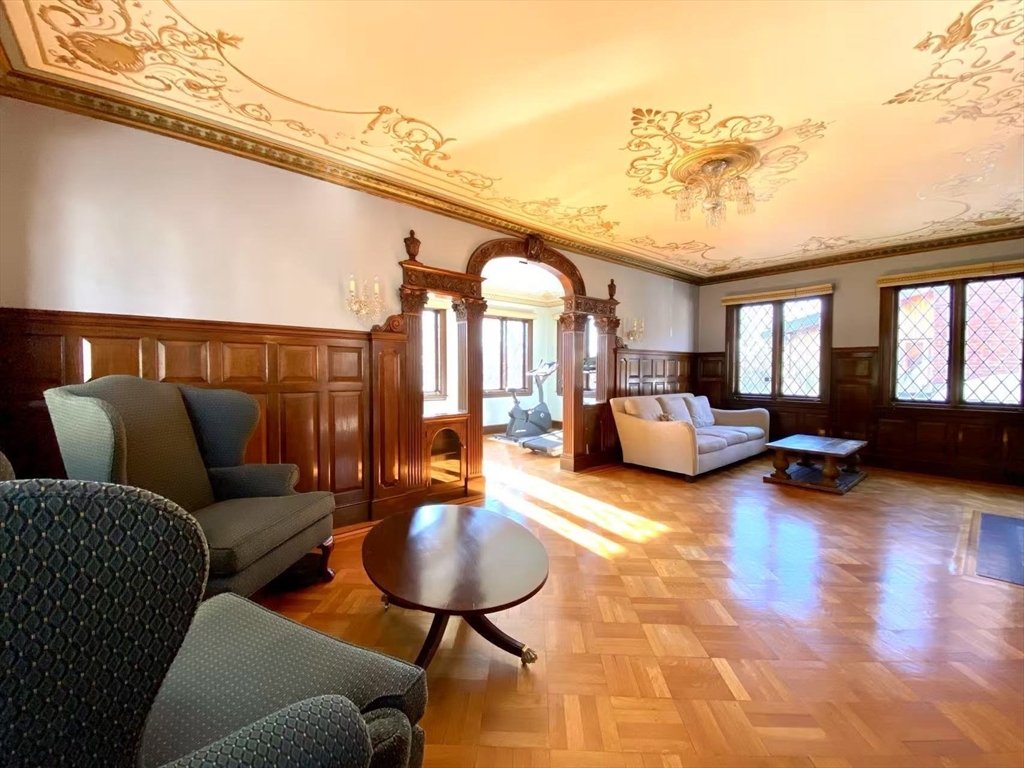 4 bed, 4+ bath apartment for rent at 2 Arden Rd Unit 2, Watertown — photo 13 of 33