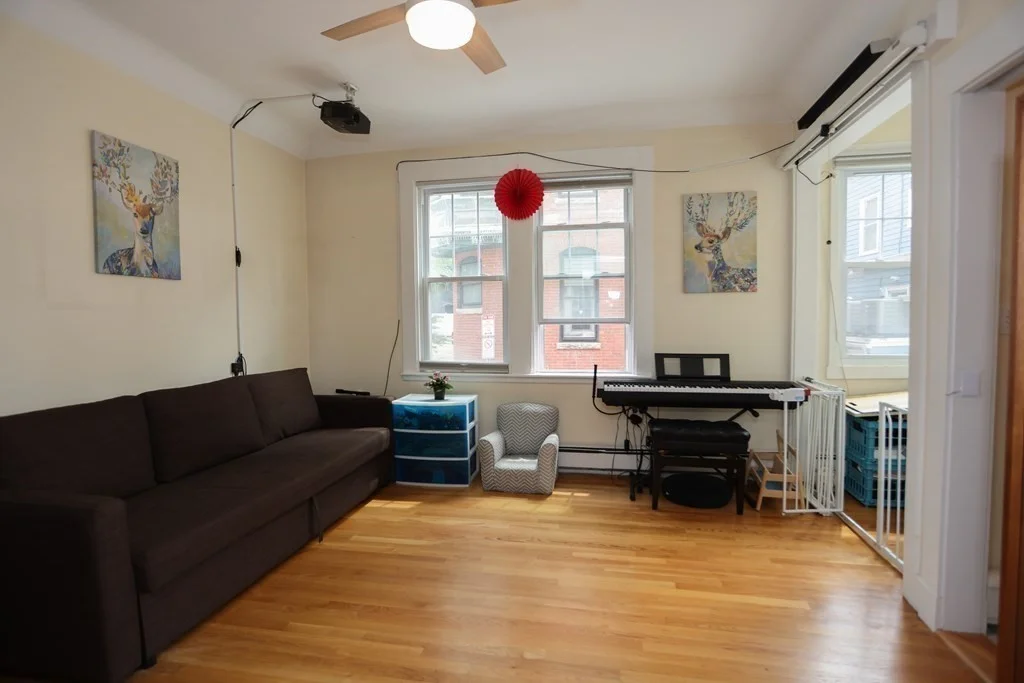 1 bed, 1 bath apartment for rent at 2 Arnold Cir Unit 1, Mid Cambridge — photo 5 of 13