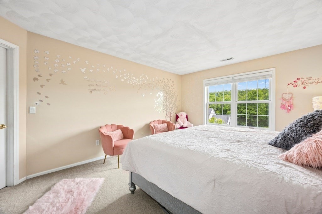 4 bed, 3 bath apartment for rent at 2 Arrowhead Ln, Westborough — photo 22 of 30