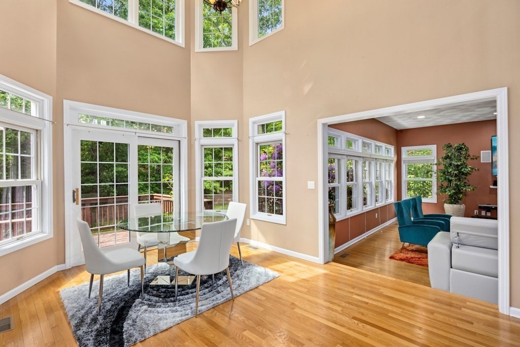 4 bed, 3 bath apartment for rent at 2 Arrowhead Ln, Westborough — photo 9 of 30