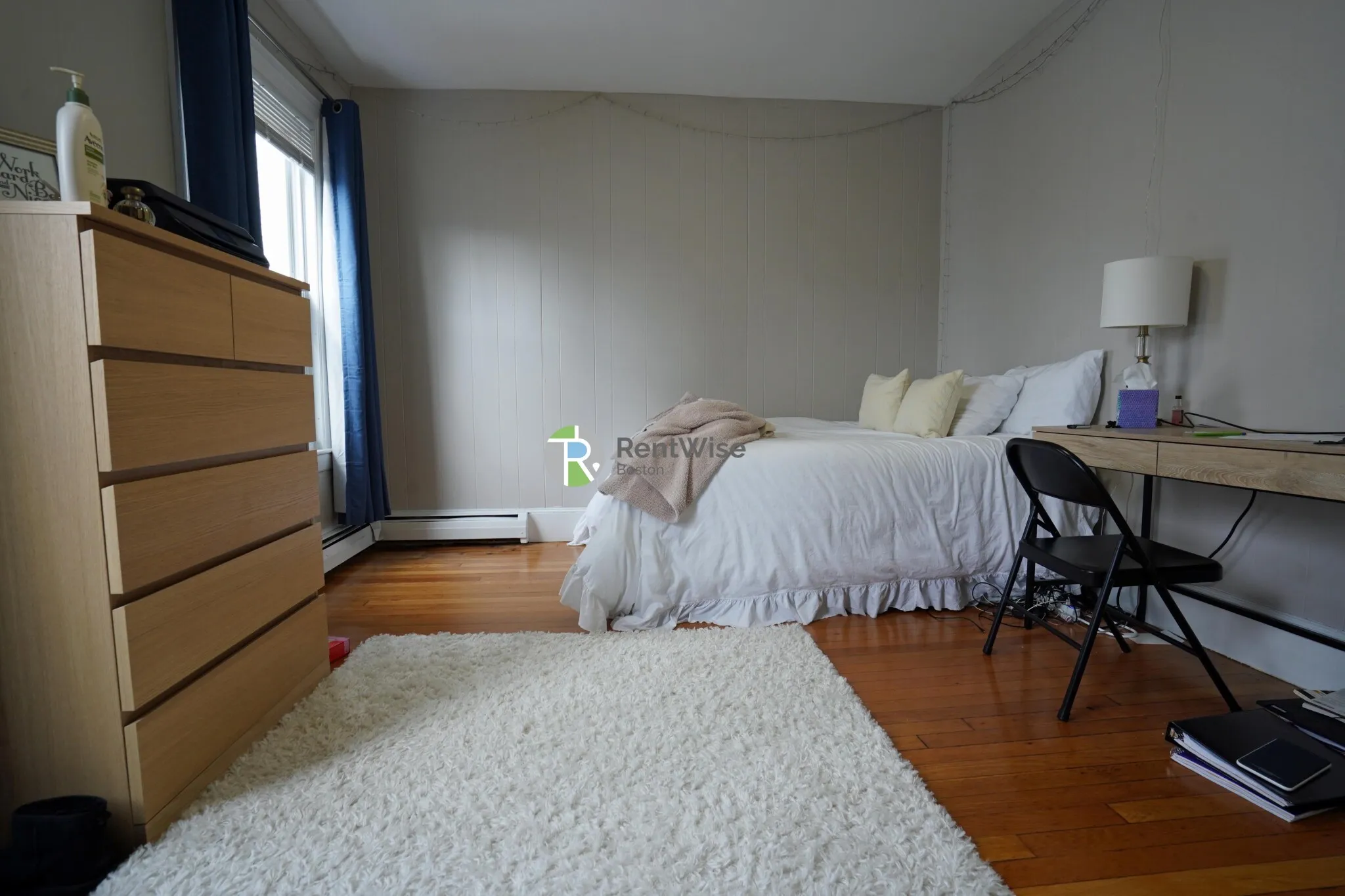 4 bed, 2 bath apartment for rent at 2 Ashford Ct Unit 2, Allston — photo 5 of 24