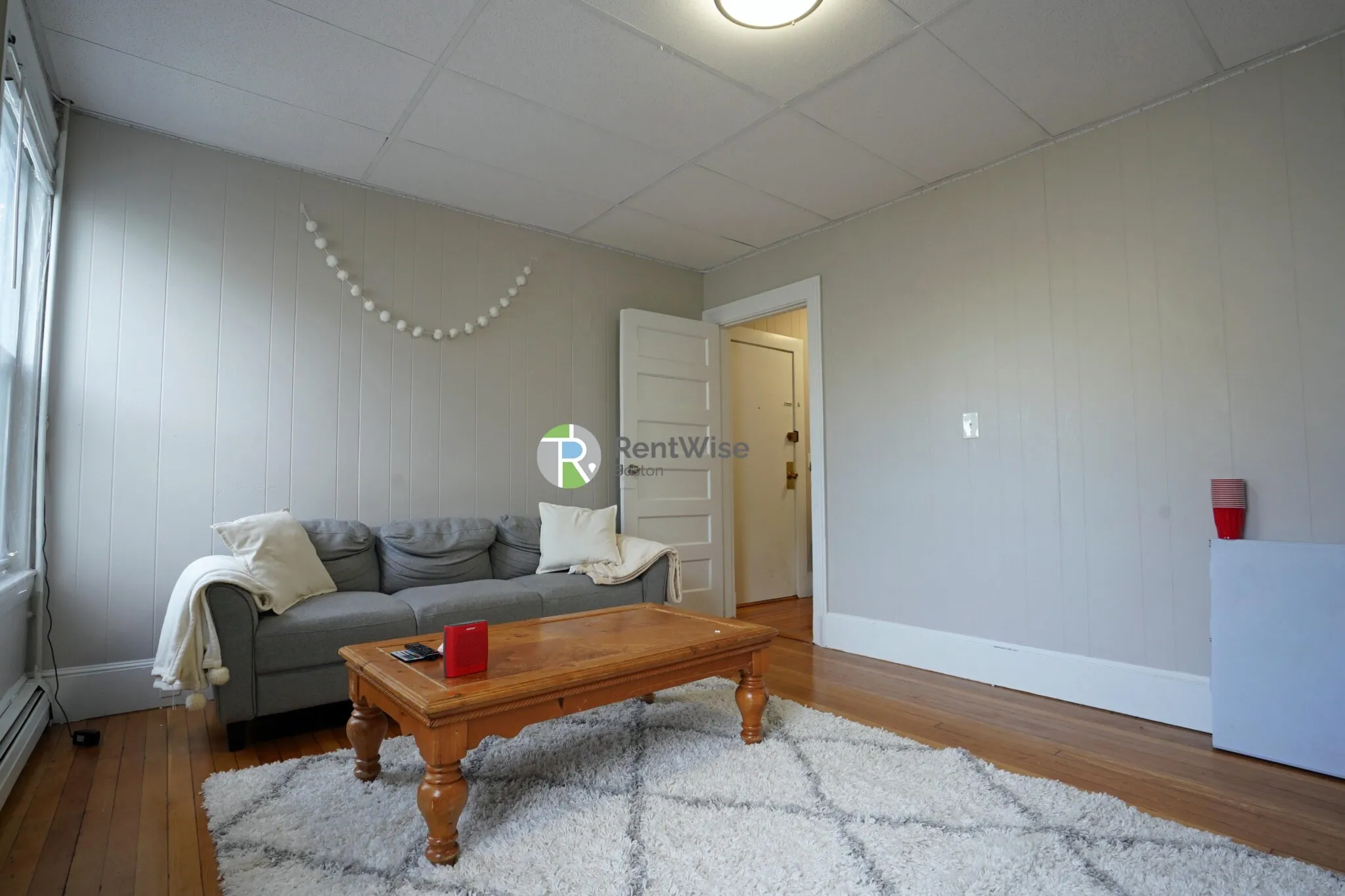 4 bed, 2 bath apartment for rent at 2 Ashford Ct Unit 2, Allston — photo 3 of 24
