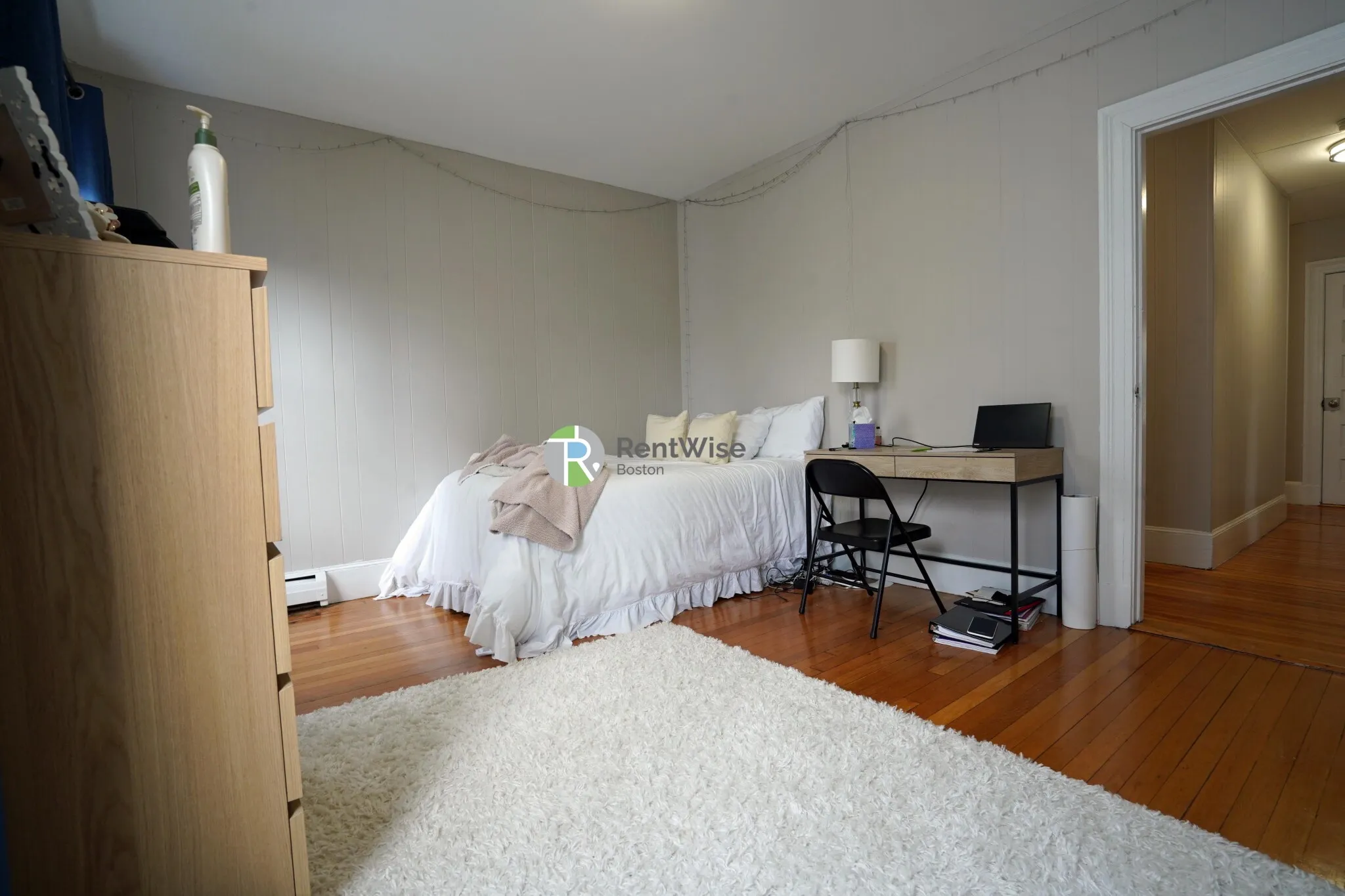 4 bed, 2 bath apartment for rent at 2 Ashford Ct Unit 2, Allston — photo 6 of 24