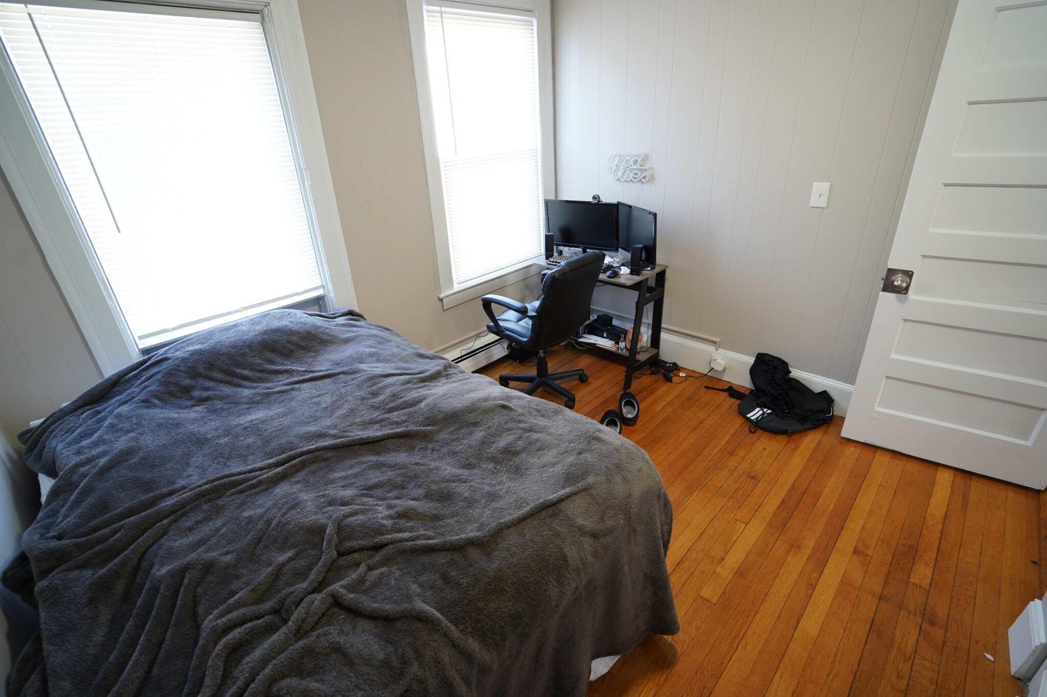 4 bed, 2 bath apartment for rent at 2 Ashford Ct Unit 3, Allston — photo 13 of 21
