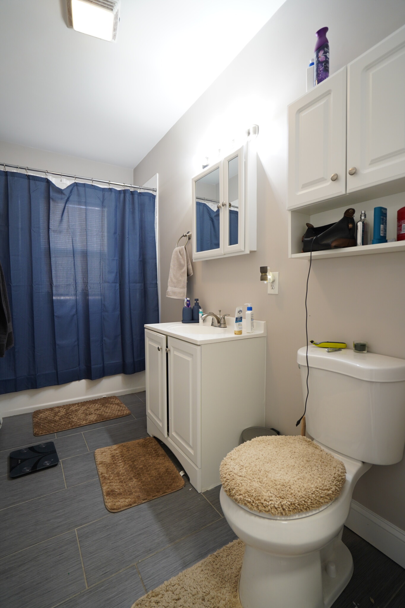 4 bed, 2 bath apartment for rent at 2 Ashford Ct Unit 3, Allston — photo 17 of 21