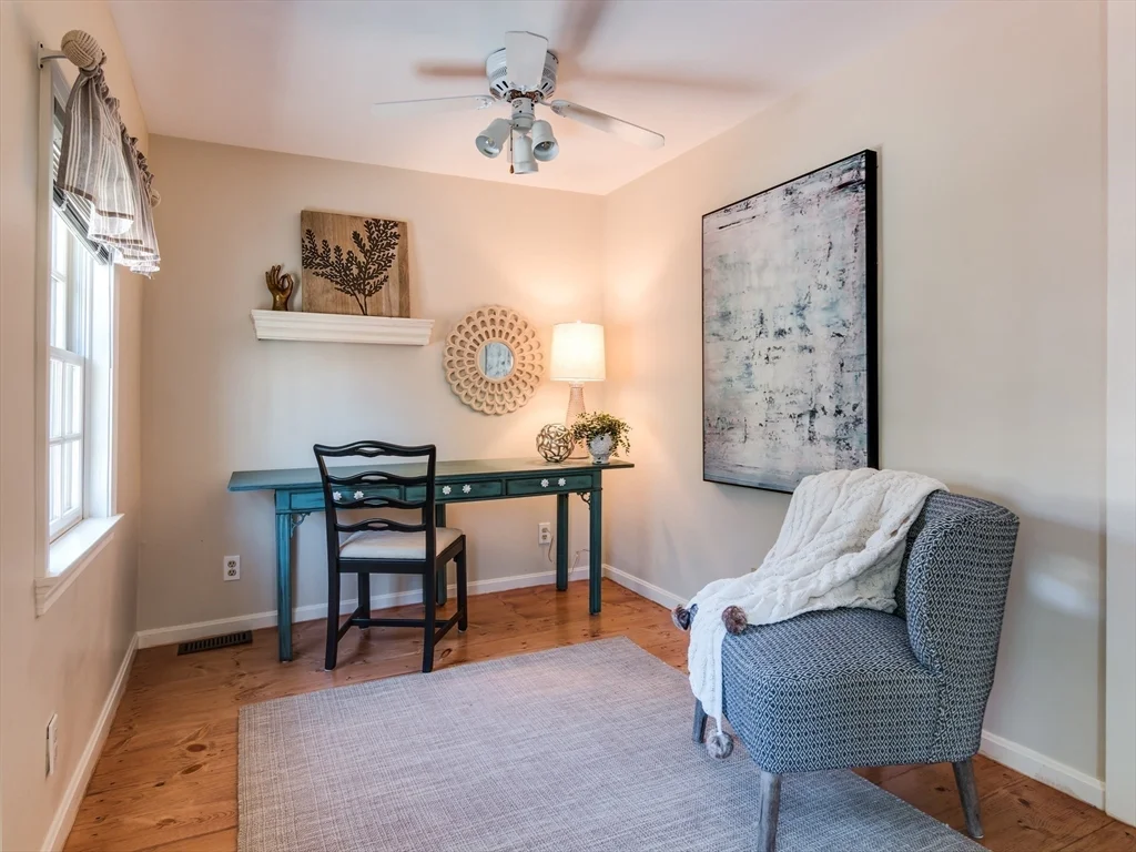 2 bed, 1 bath apartment for rent at 2 Atwood St Unit Single Fam., Newburyport — photo 19 of 36