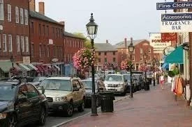 2 bed, 1 bath apartment for rent at 2 Atwood St Unit Single Fam., Newburyport — photo 30 of 36