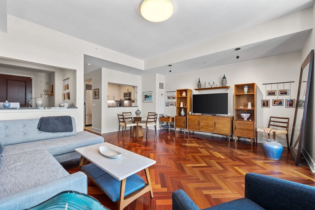 1 bed, 1 bath apartment for rent at 2 Avery St Unit 27F, Midtown — photo 4 of 18