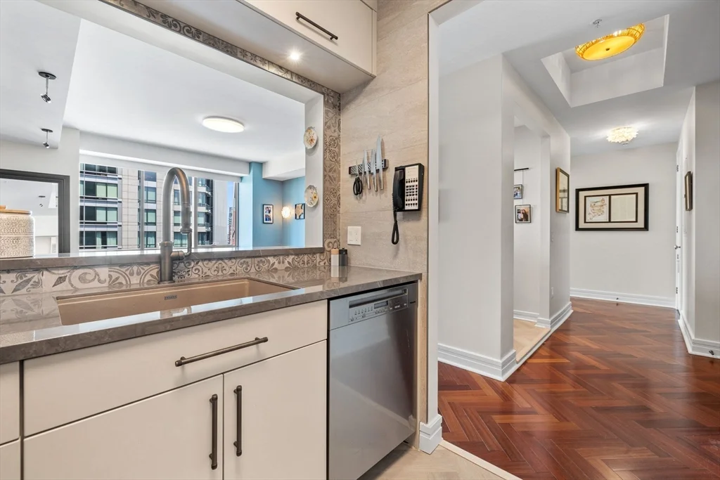 1 bed, 1 bath apartment for rent at 2 Avery St Unit 27F, Midtown — photo 10 of 18