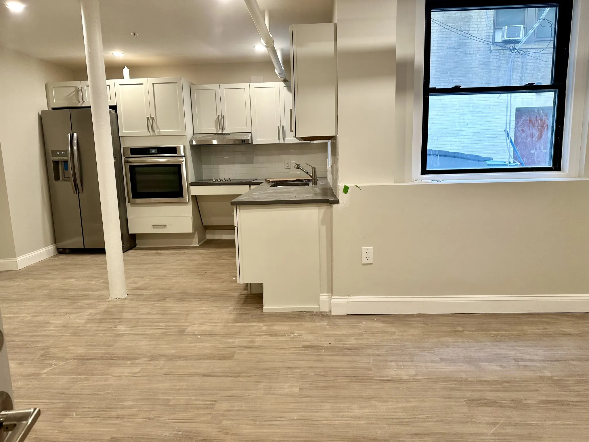 1 bed, 1 bath apartment for rent at 2 Ayr Rd Unit A, Brighton — photo 4 of 14
