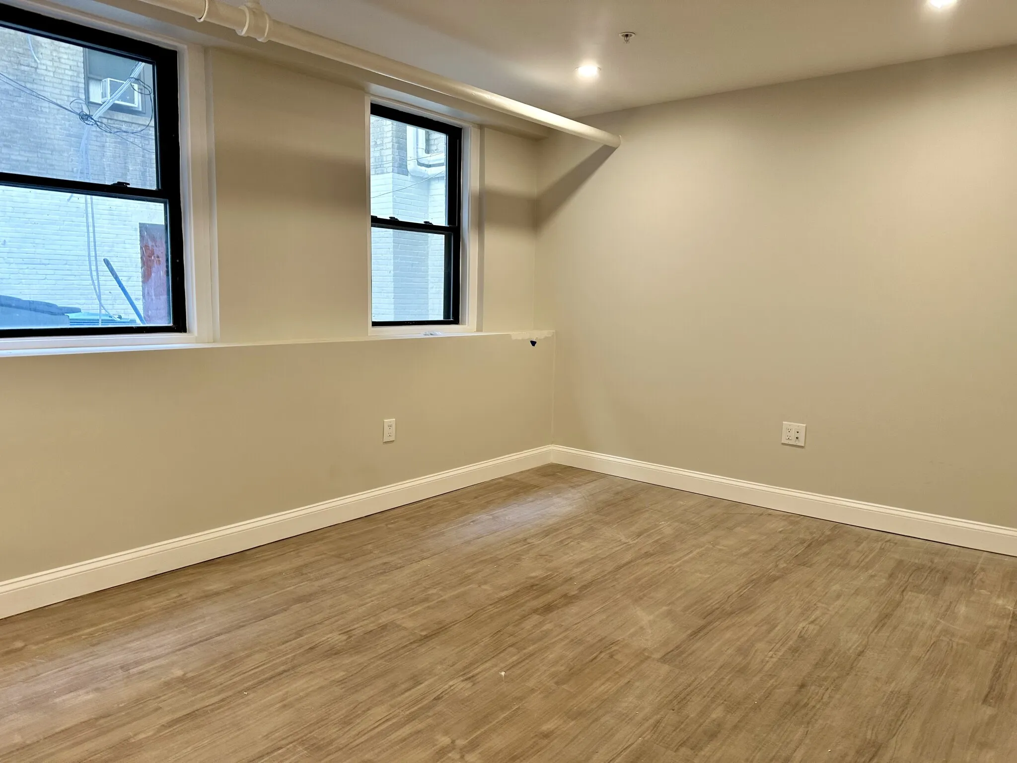1 bed, 1 bath apartment for rent at 2 Ayr Rd Unit A, Brighton — photo 5 of 14