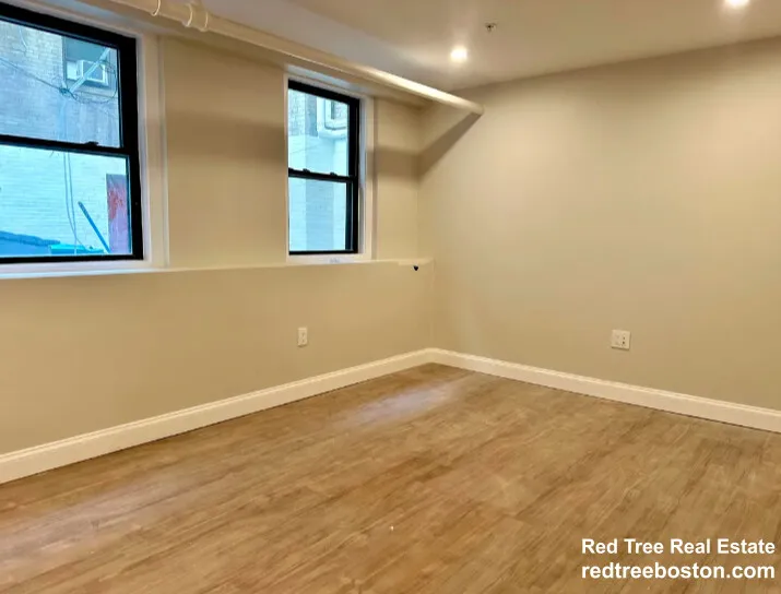 1 bed, 1 bath apartment for rent at 2 Ayr Rd Unit a, Brighton — photo 5 of 13