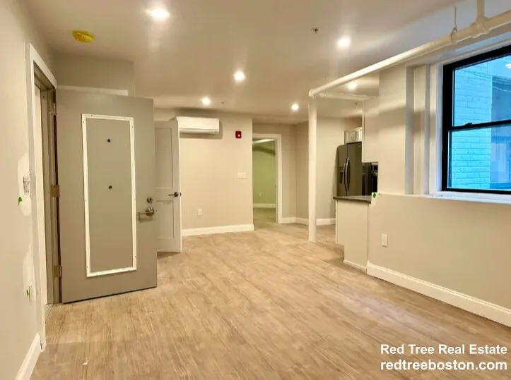 1 bed, 1 bath apartment for rent at 2 Ayr Rd Unit a, Brighton — photo 12 of 13