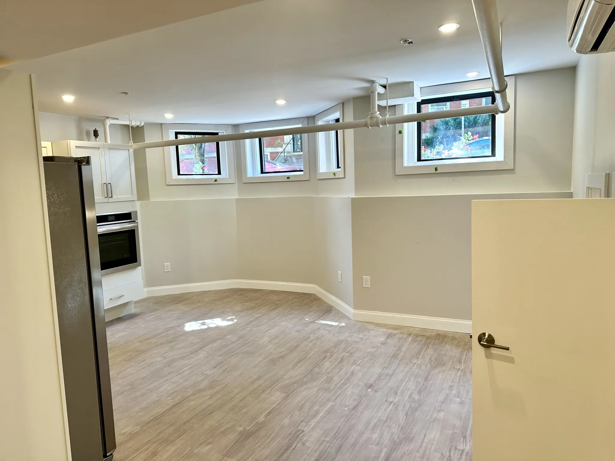 1 bed, 1 bath apartment for rent at 2 Ayr Rd Unit C, Brighton — photo 5 of 12